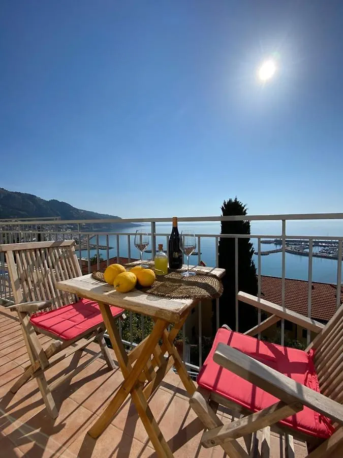 Villa L'Ensoleillee Vue Panoramique Mer, 250 M De La Plage Et Du Centre Ville Menton 0*,  Frankrijk
