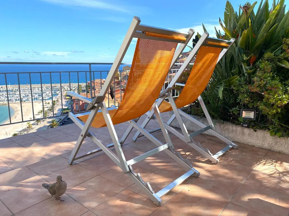 Villa L'Ensoleillee Vue Panoramique Mer, 250 M De La Plage Et Du Centre Ville Menton Frankrijk
